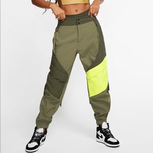 Jordan Utility Nylon Pants